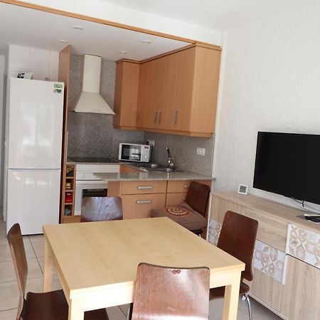 Orlina Apartment Empuriabrava Bagian luar foto