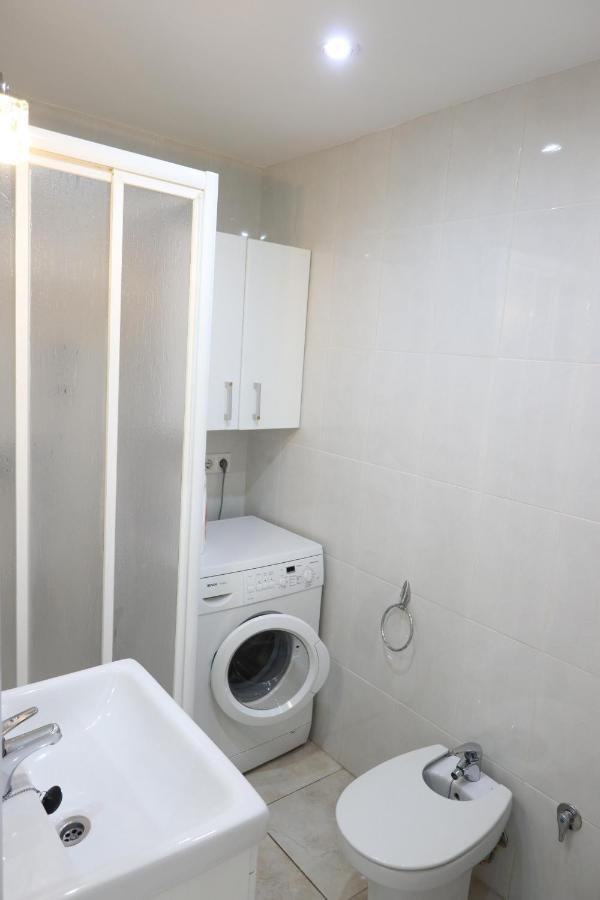 Orlina Apartment Empuriabrava Bagian luar foto